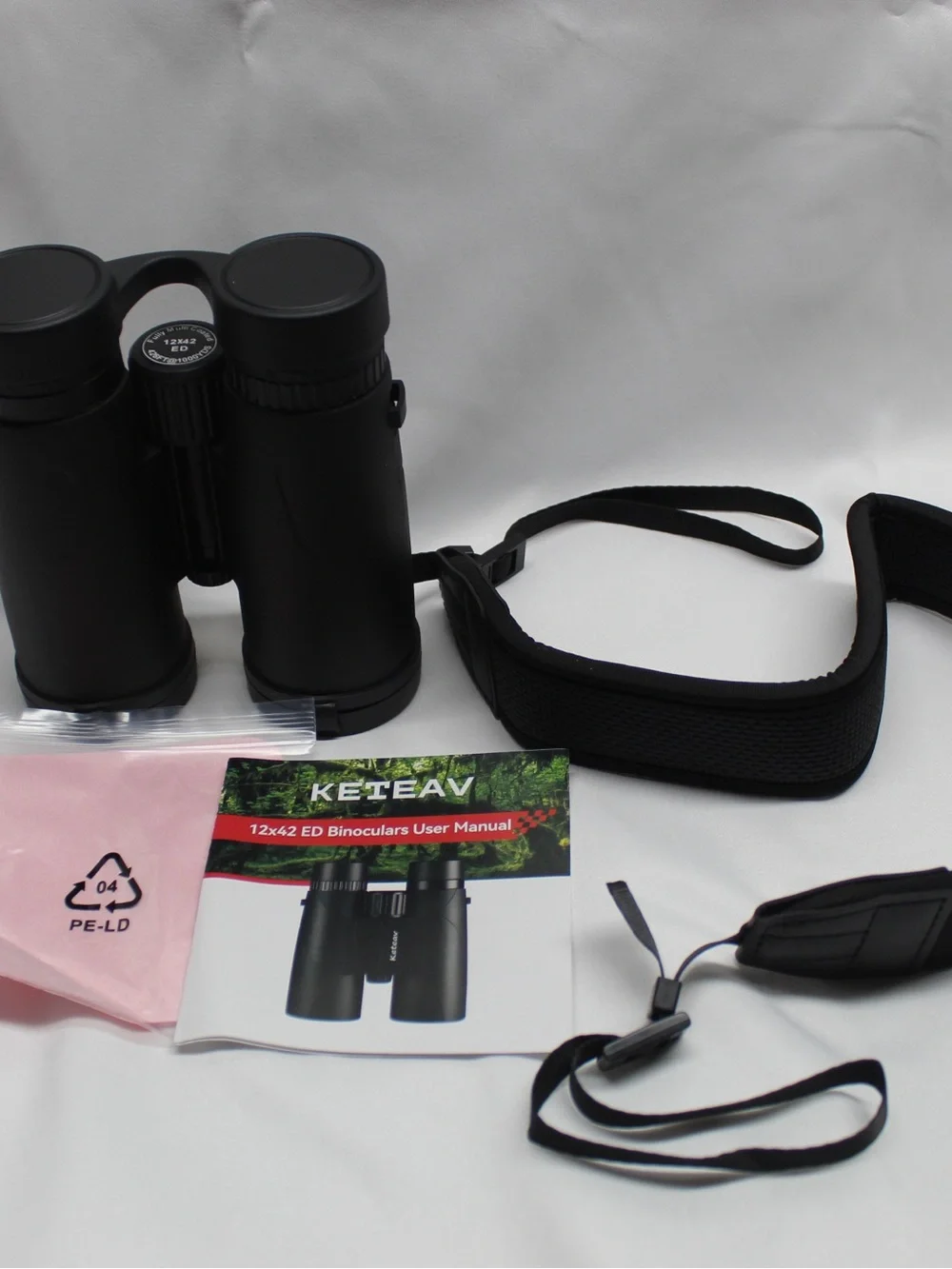 12x42 ED Black Binoculars